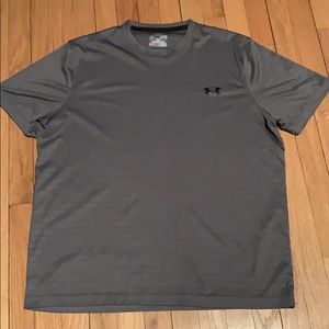 Under armour heat gear shirt gray XL extra large